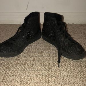 BLACK SNAKE PRINT NIKE HIGH TOPS